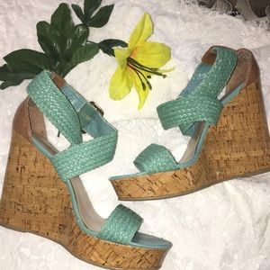👑HP👑Turquoise Steve Madden Wedge Sandals